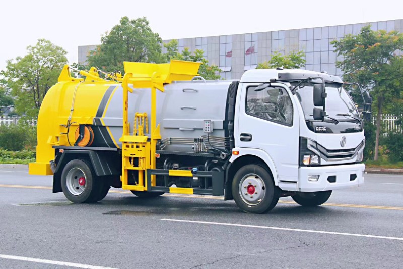 餐厨垃圾车.jpg