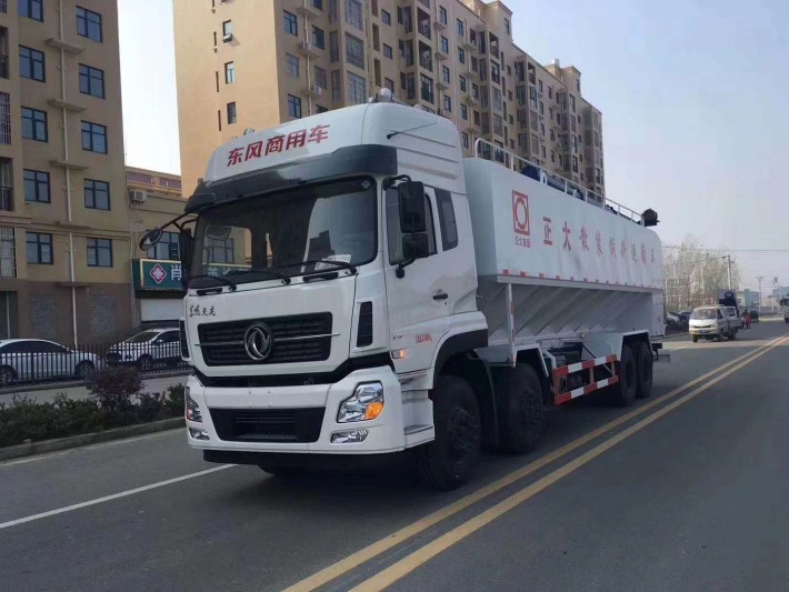 东风天龙40方散装饲料运输车