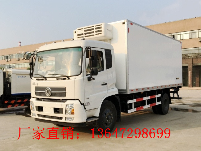 东风天锦6.1米冷藏车