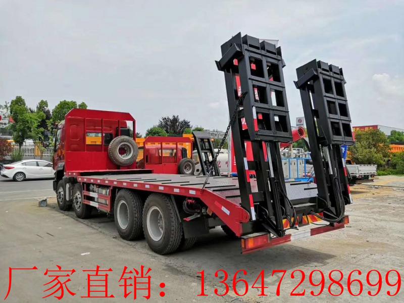 国六柳汽乘龙前四后八平板运输车