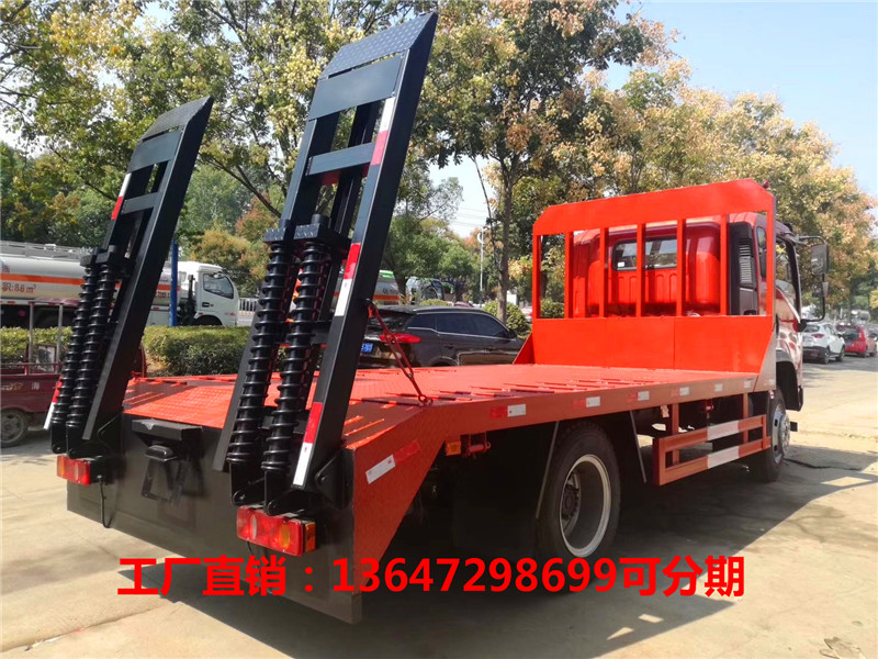 湖北大运平板运输车