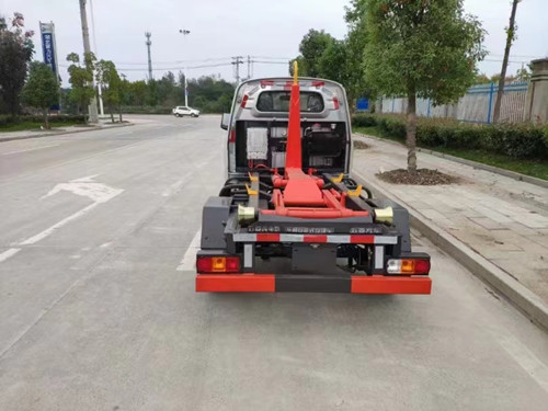 五菱电动钩臂车