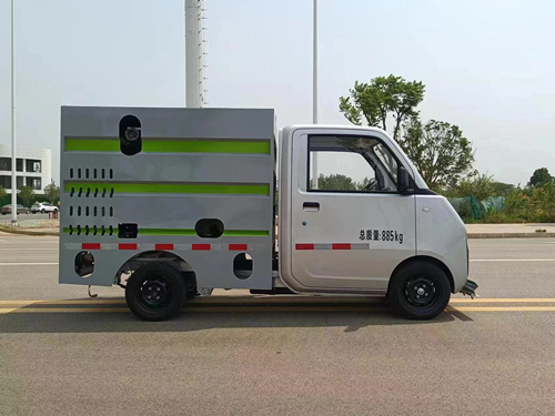 五菱纯电动路面清洗车