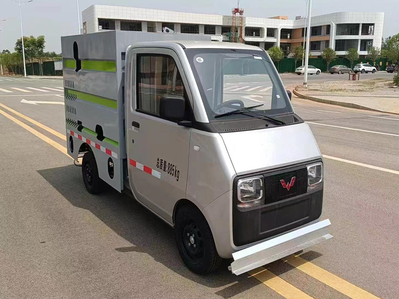 五菱纯电动路面清洗车