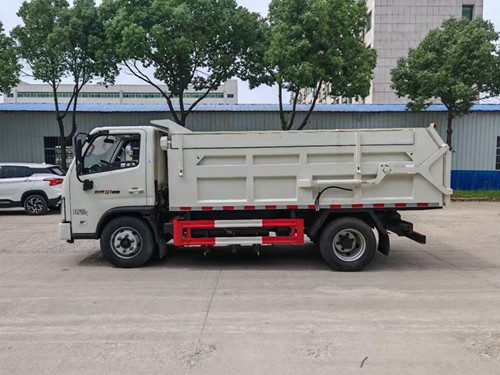 福田金刚纯电动渣土车