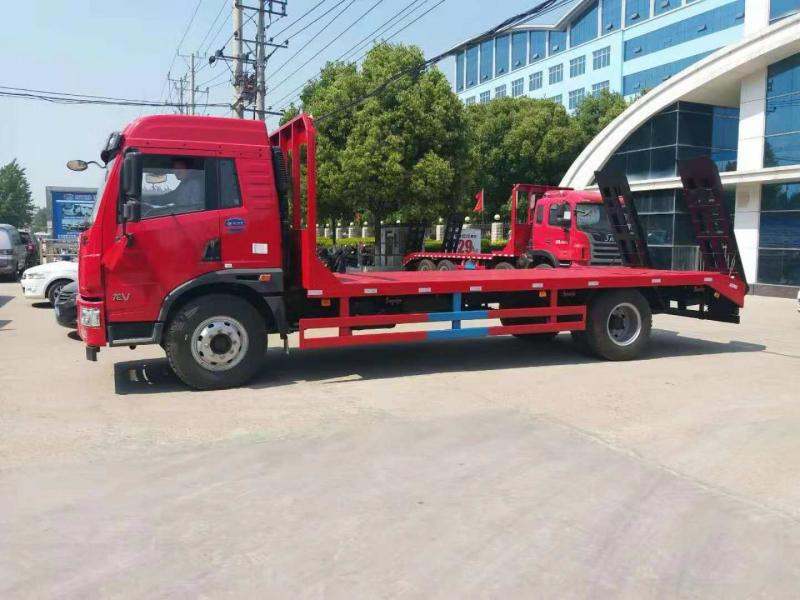 解放龙V平板运输车