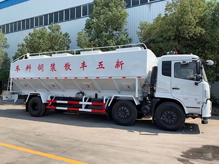东风天锦前四后四小三轴30方（15吨）散装饲料运输车