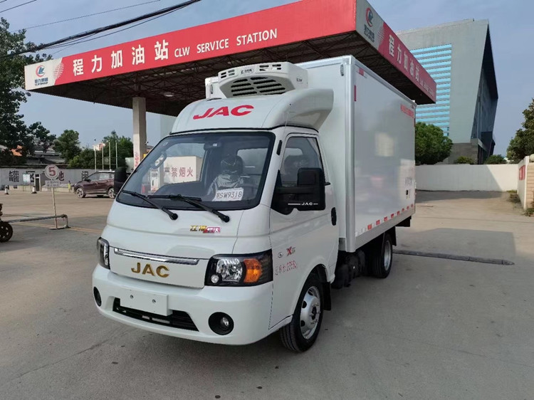 康鈴X5雙支架120馬力國六江淮汽油冷藏車