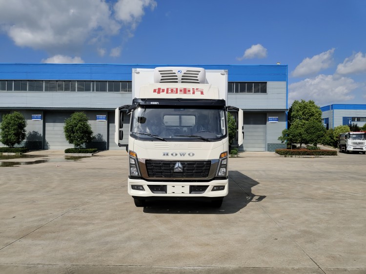 冷藏车_4.2米重汽豪沃统帅160马力蓝牌冷藏车价格-冷藏车生产厂家
