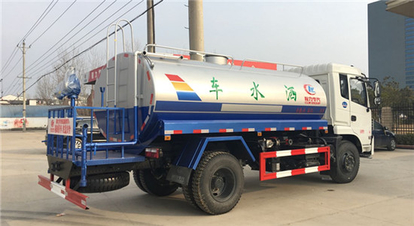 15方灑水車 東風D9