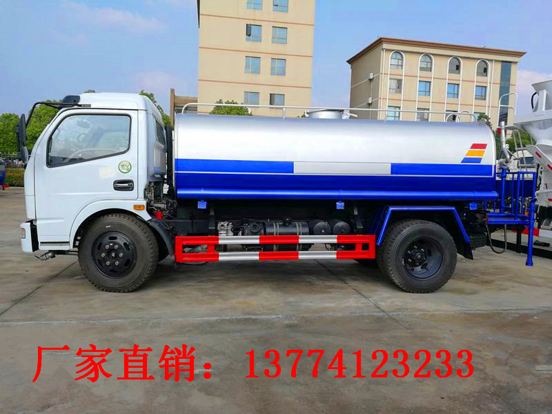 东风大多利卡9方洒水车