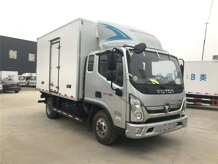 福田奥铃CTS排半冷藏车