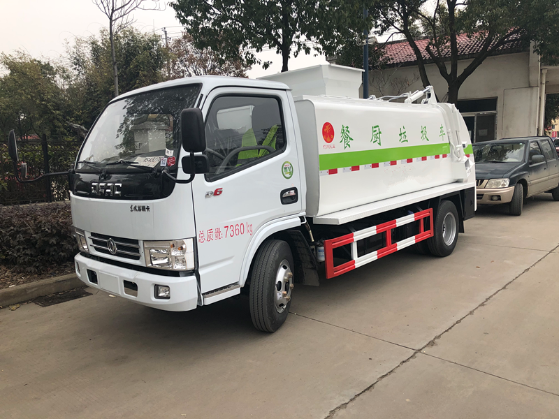 东风多利卡6方餐厨车