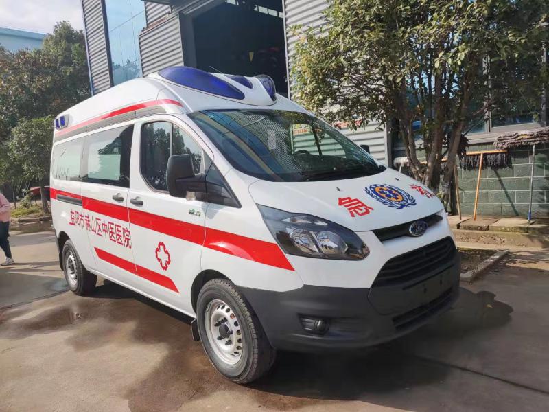 江鈴福特全順202馬力救護車（汽油發動機）