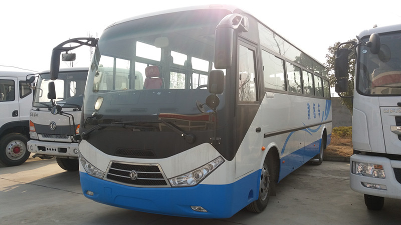 东风客车1_副本1.jpg