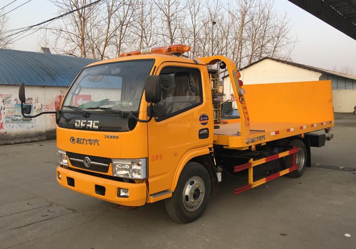 国五东风多利卡蓝牌一拖二清障车