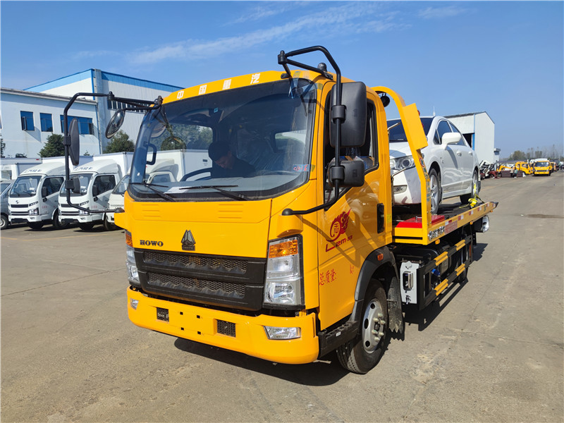 国五重汽豪沃蓝牌一拖二清障车