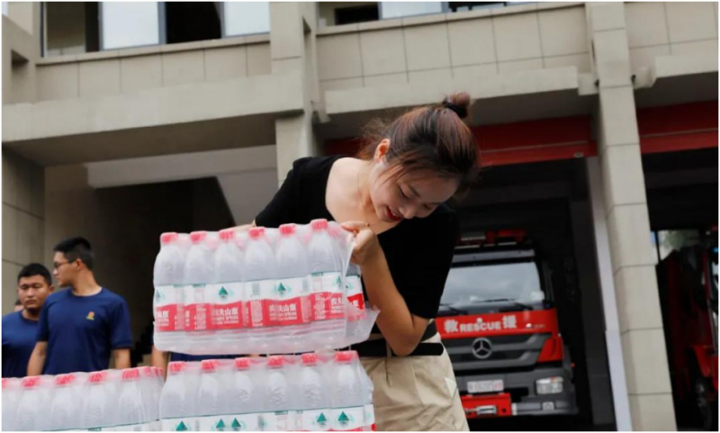 程力汽车公益活动--(秋天的第一杯奶茶）