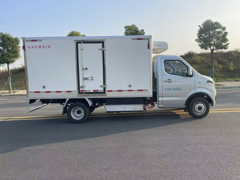 （3.5米）长安神骐T30纯电动冷藏车