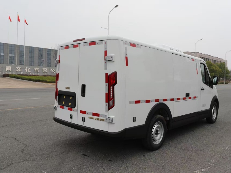 江淮Van宝路纯电动面包冷藏车