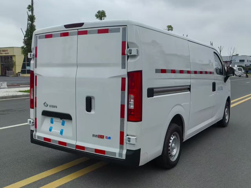长安跨越星 V9纯电动面包冷藏车