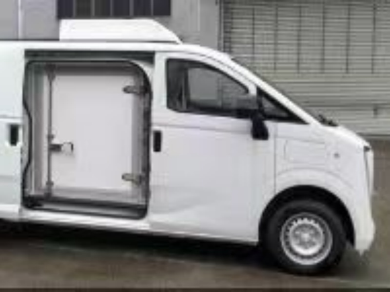 长安跨越星 V9纯电动面包冷藏车