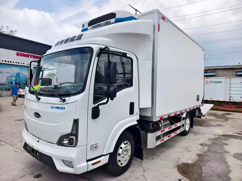 （4.2米）五十铃EVM100纯电动冷藏车