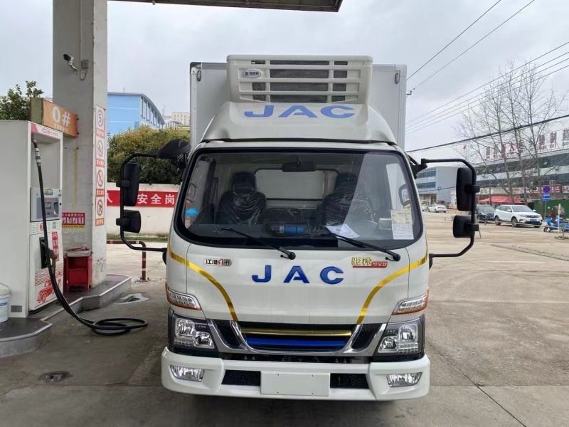 （4.2米）江淮聚宝盆插电式混动冷藏车