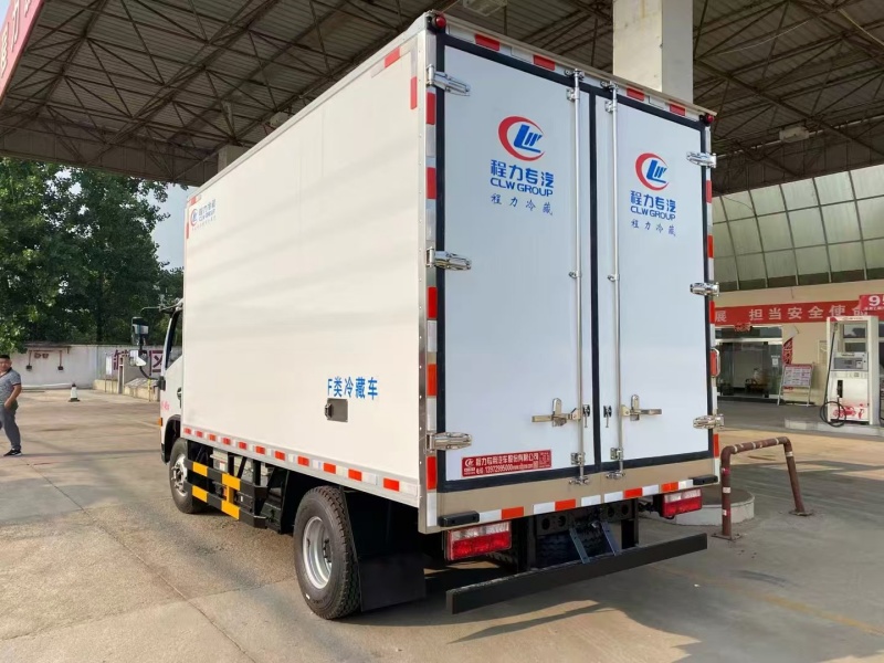 （4.2米）东风福瑞卡插电式混动冷藏车