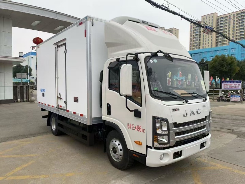 （4.2米）江淮威铃CNG天然气冷藏车