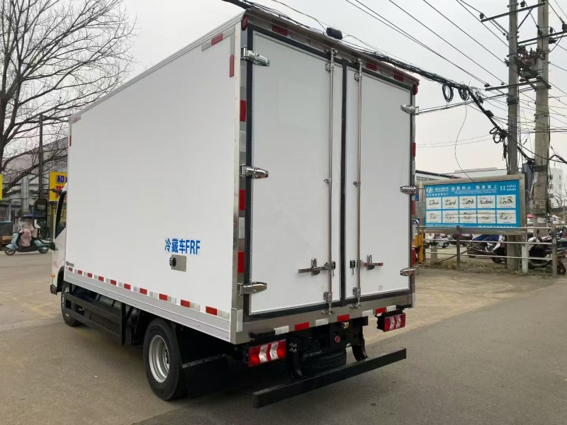（4.2米）江淮威铃CNG天然气冷藏车