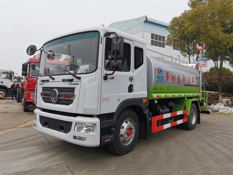 国六降尘洒水车（多功能洒水车圆罐-40米喷雾消毒车）多少钱