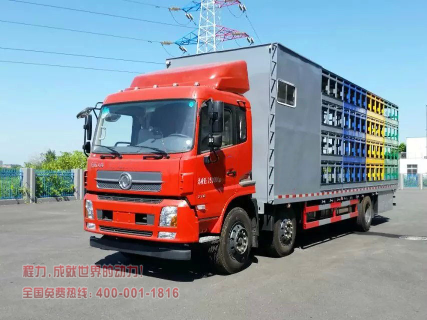 东风天锦小三轴养蜂车（120箱）