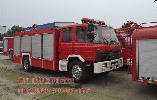 6吨东风153泡沫消防车