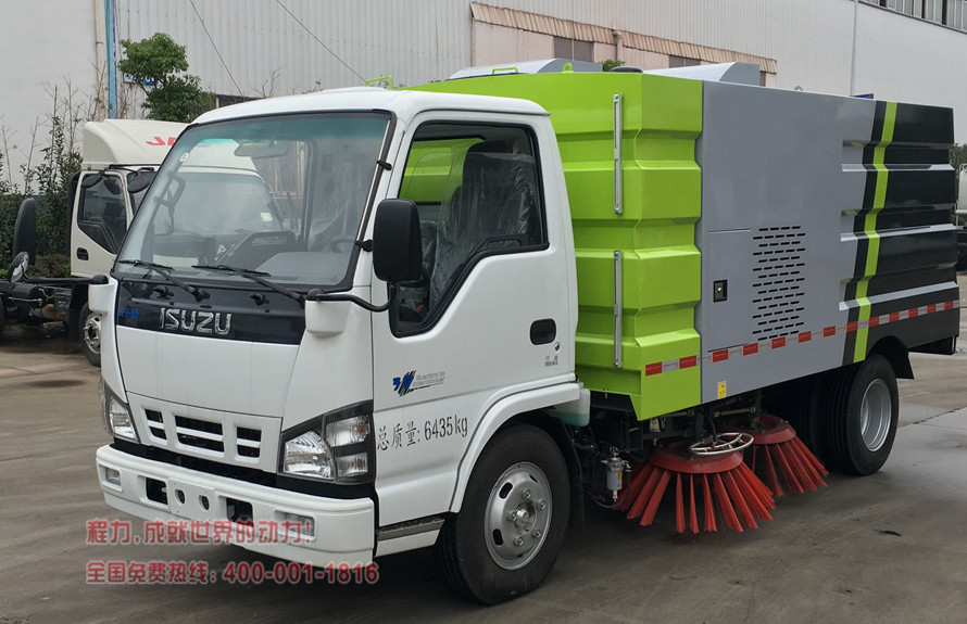 五十铃扫路车