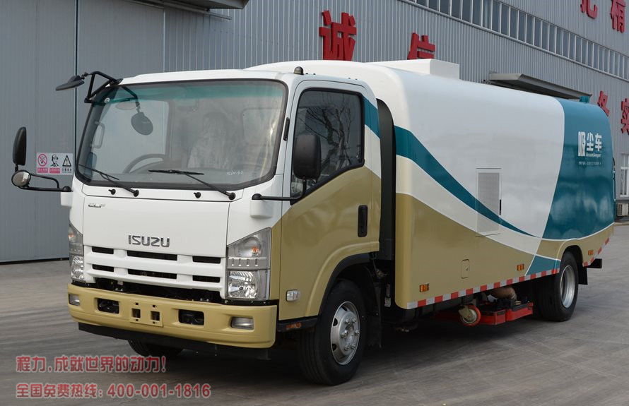 五十铃吸尘车