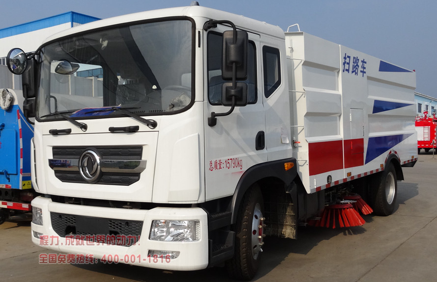 多功能道路清扫车