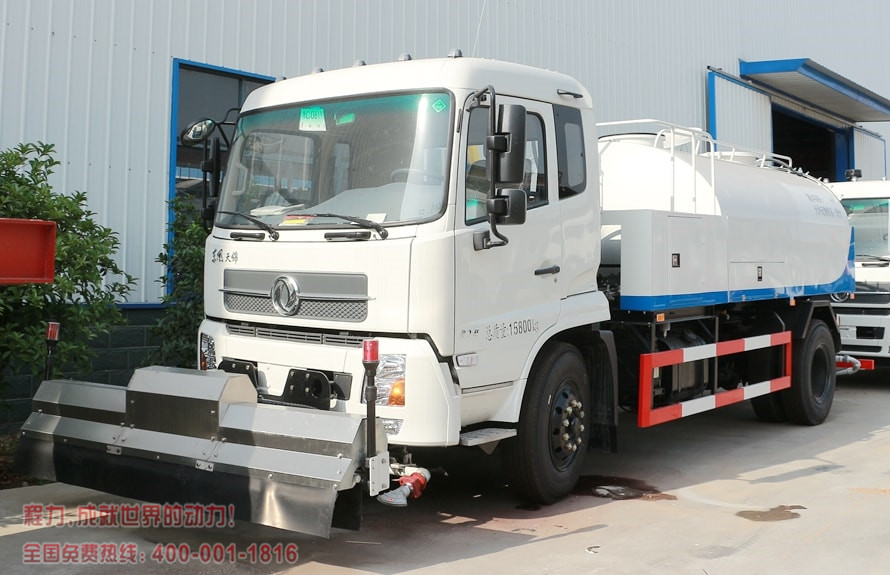 东风天锦路面高压清洗车