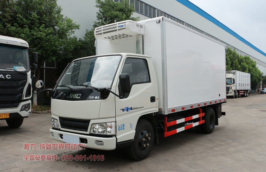 江铃顺达4.2米冷藏车