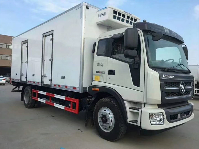 福田瑞沃（6.7米/7.6米）肉钩冷藏车