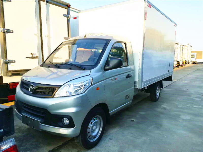 2.8米福田祥菱（后单轮）冷藏车