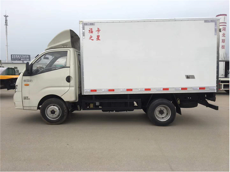 3.5米福田康瑞（后双轮）冷藏车