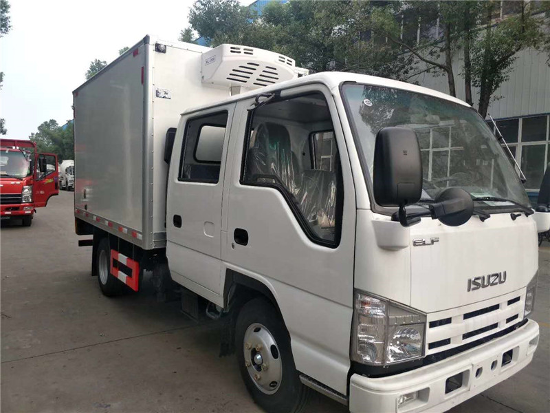 3.15米五十铃（双排）冷藏车