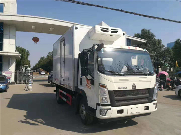 （4.2米）重汽豪沃冷藏车