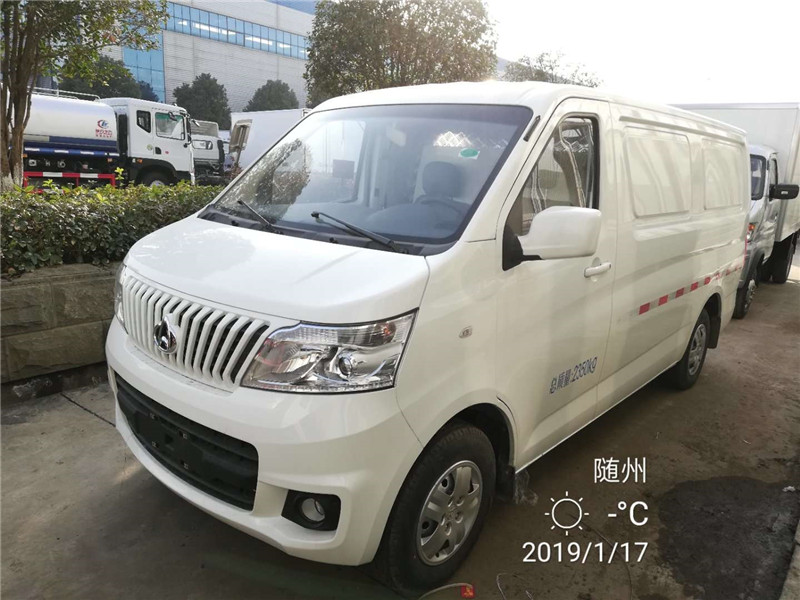 2.3米 长安睿行疫苗药品冷藏车