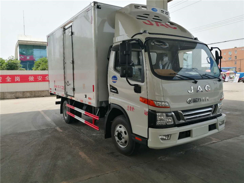 （4.2米）江淮骏铃V6冷藏车