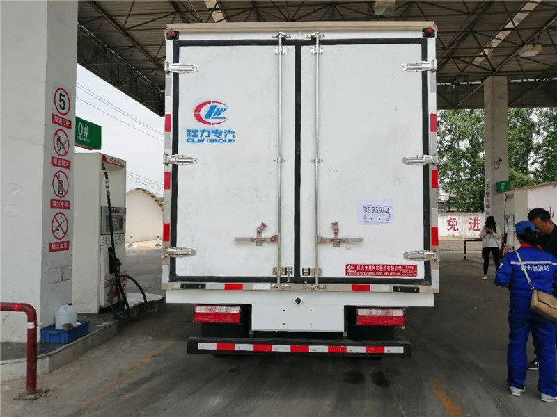 （4.2米）江淮骏铃V6冷藏车