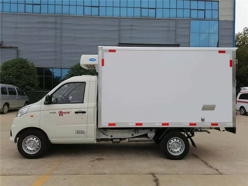 国六 2.8米福田祥菱（后单轮）冷藏车