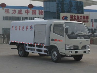东风多利卡护栏清洗车