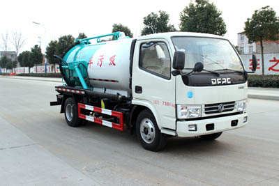 东风小多利卡5吨真空吸污车 东风小多利卡5吨真空吸污车